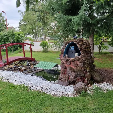 Maison Avec Jardin Clos Et Barbecue A بيت للعطل
