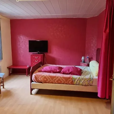 Holiday home Maison Avec Jardin Clos Et Barbecue A
